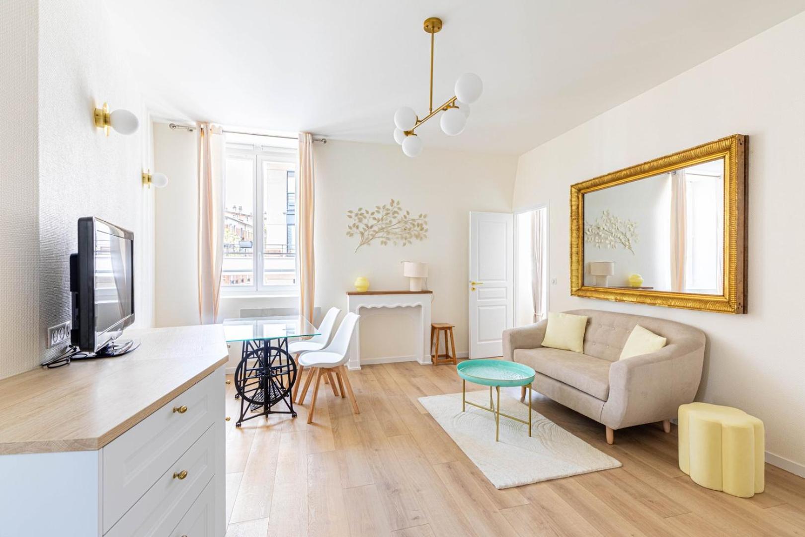 Guestready - Apt Moderne - Direct Champs Elysees Apartment Clichy Luaran gambar