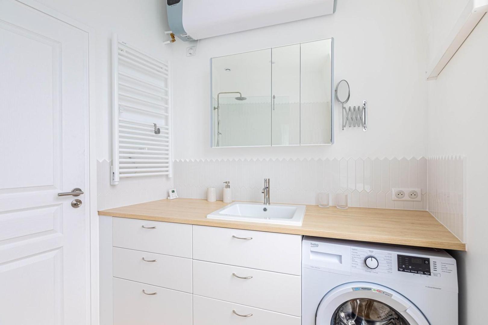 Guestready - Apt Moderne - Direct Champs Elysees Apartment Clichy Luaran gambar